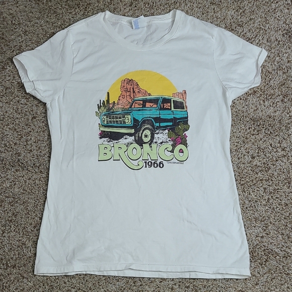 Port and Company White Tee with Vintage Car Graphic - Picture 1 of 5